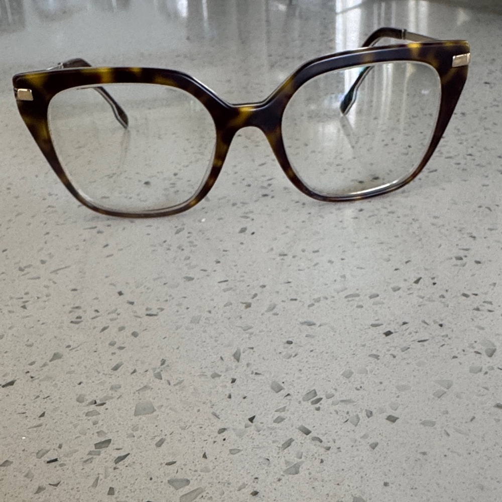 Pre owned Burberry Brown Tortoiseshell Glasses